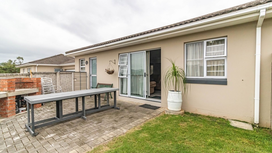 3 Bedroom Property for Sale in Nahoon Valley Park Eastern Cape